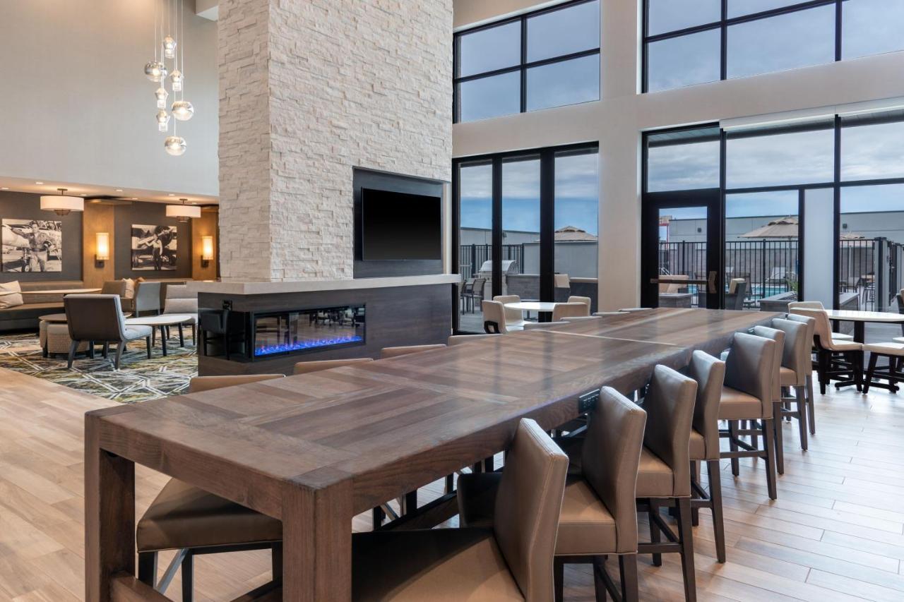 Residence Inn By Marriott Lancaster Palmdale Bagian luar foto